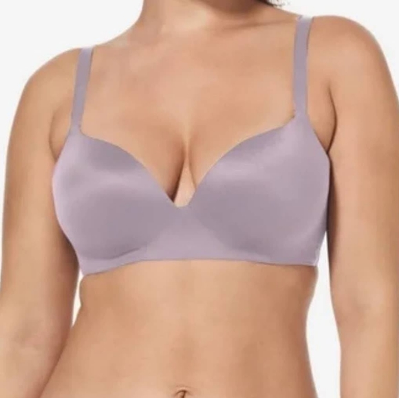Tommy John Intimates & Sleepwear Tommy John Second Skin Lightly Lined Wireless Bra 36dd